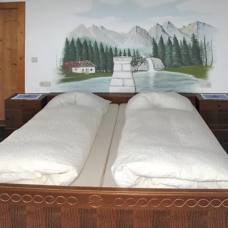 Lägenhet Bauernhof Heisenhaus 680w Ramsau im Zillertal